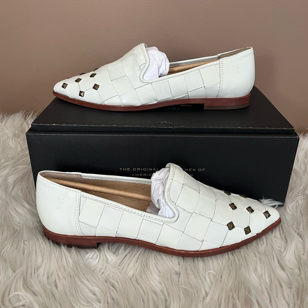 {Frye} Kenzie Studded Loafer in White - Women’s 7M - NWT
